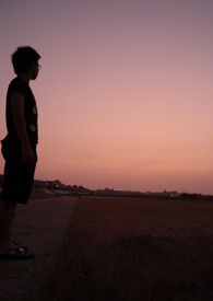 喜欢孤独的男生怎么追